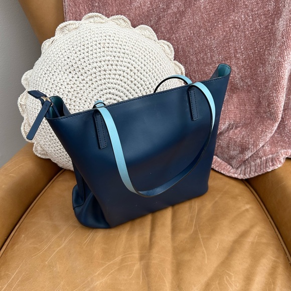 Large Leather Kate Spade Handbag - Picture 3 of 4